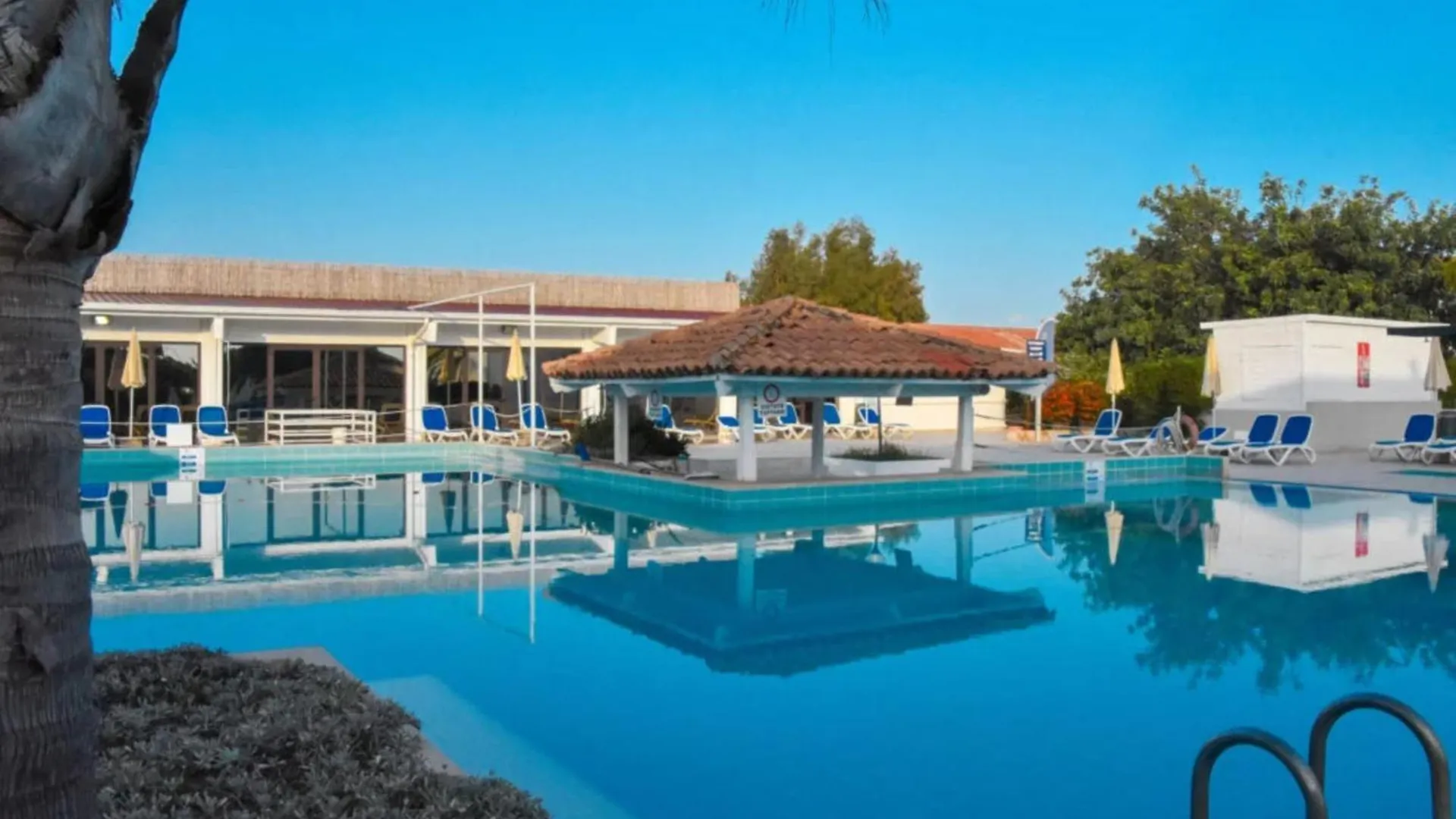 I Giardini Di Athena- Athena Resort スコリッティ